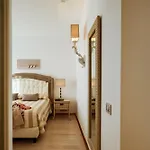 Relais Valle Dell'idro - Rooftop & Sea View, 4* Otranto