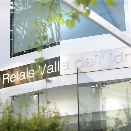 Hotel Relais Valle Dell'idro 4*