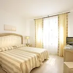 Relais Valle Dell'idro - Rooftop & Sea View, Hotel
