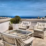 Relais Valle Dell'idro - Rooftop & Sea View, Hotel Otranto