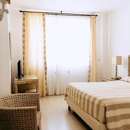 酒店 Relais Valle Dell'idro 4*